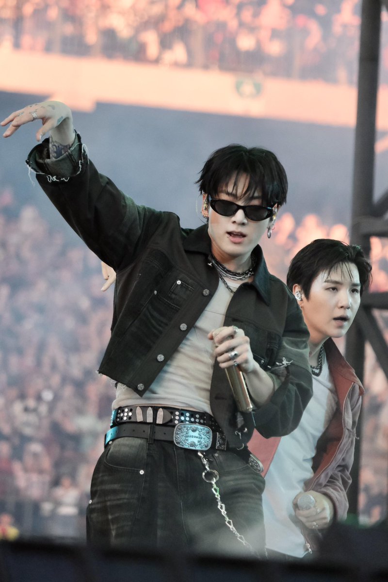 xiaohongshujk's tweet photo. 260702 BTS WORLD TOUR ‘ARIRANG’ IN BRUSSELS JUNGKOOK #정국 #JUNGKOOK https://t.co/iZROZY4RAy