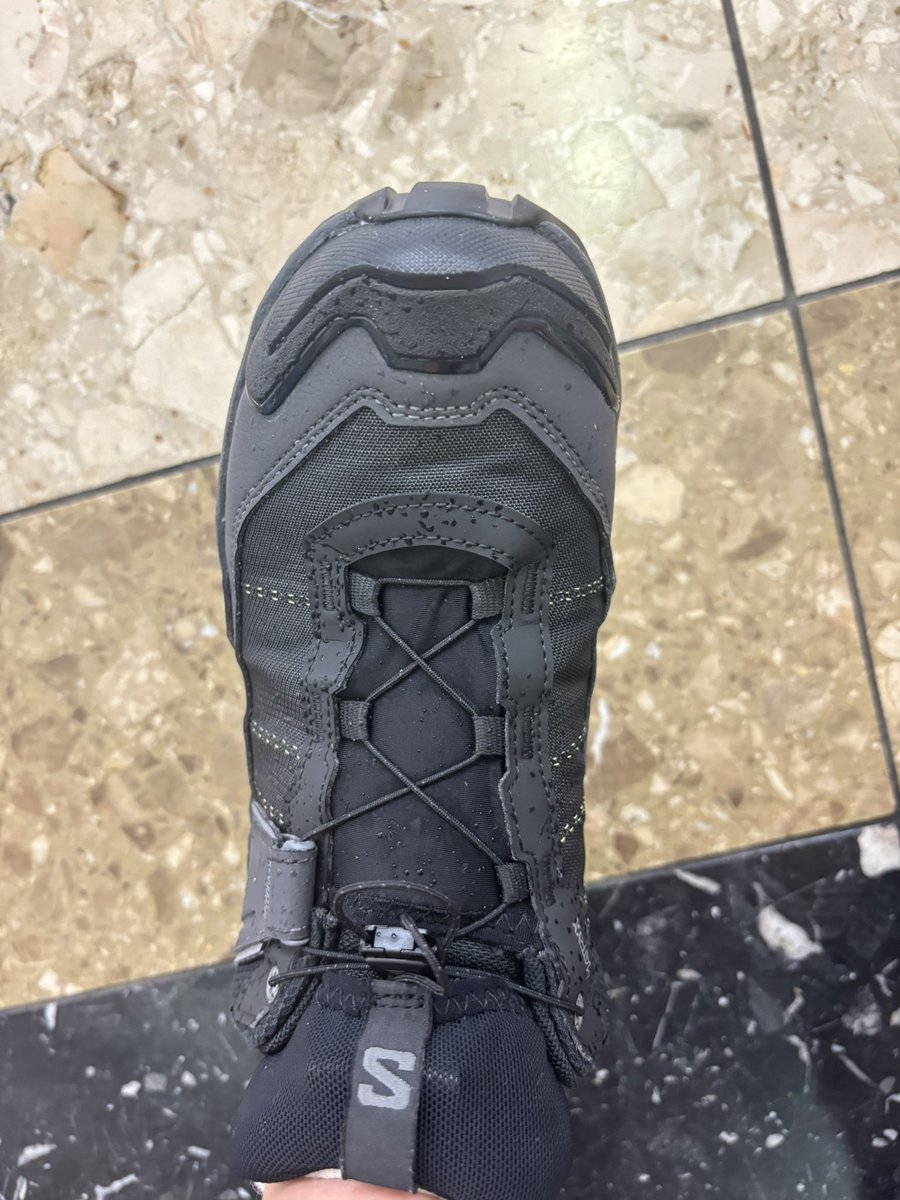 runent_runlife's tweet photo. #Salomon #XULTLA
#GTX #ゴアテックス
#速乾完全防水シューズ https://t.co/I7QeXatQcw