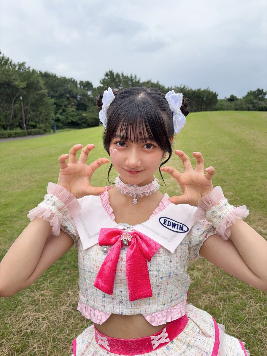 karirin_1018's tweet photo. この後は縁日です！！！
釣り女王決定戦参加してるよー！
NATSUZOMEのTシャツだからレアだよー🫶🏻🫶🏻🎀
みんな来てねー！！！
#上村佳里奈
#シブサン https://t.co/sUPBmcQjcO
