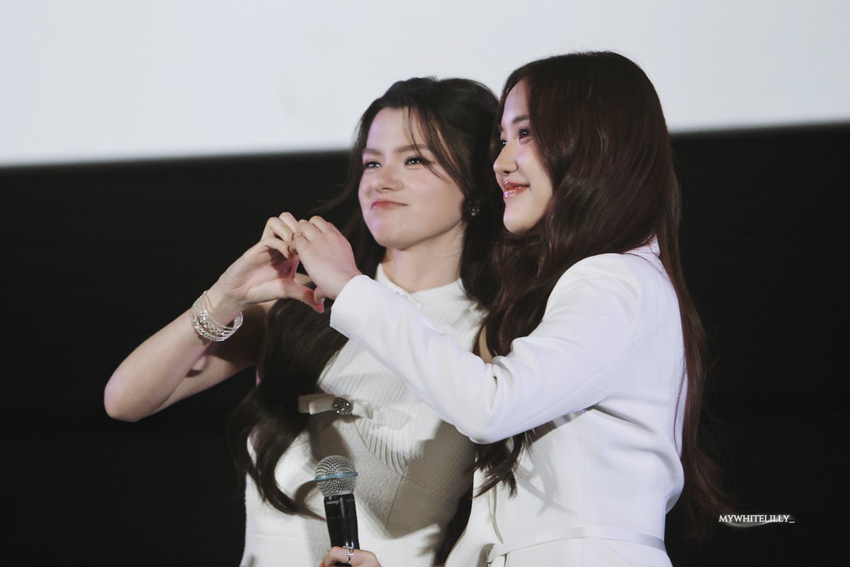 mywhitelilly_'s tweet photo. love is in the air 🤍😘

THE AIR FINAL EPISODE
#เสน่หาวาโยตอนจบ
#ฟรีนเบค #FreenBecky https://t.co/qiztNCx75t
