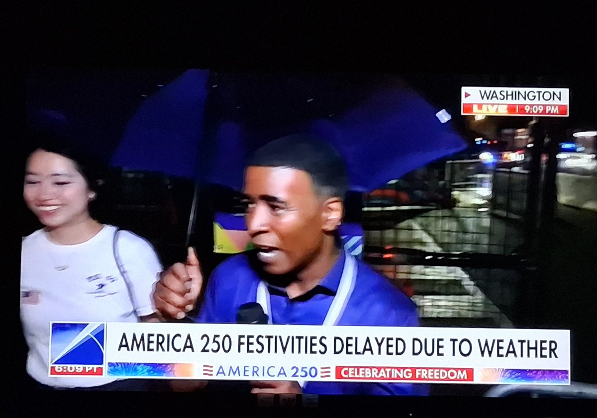 jenluvsdustin's tweet photo. I see my sweet friend @JasonCrabbMusic talking with @HARRISFAULKNER. How awesome to be "stuck" in the shelter with all the Veterans. How cool to see Michael W. Smith, Chris Blue, @GarySinise Jim Caviezel.✝️🇺🇸
@FoxNews @kevincorke
#GodBlessOurMilitary
#GodBlessAmerica
#America250 https://t.co/zMPLBI7w2J