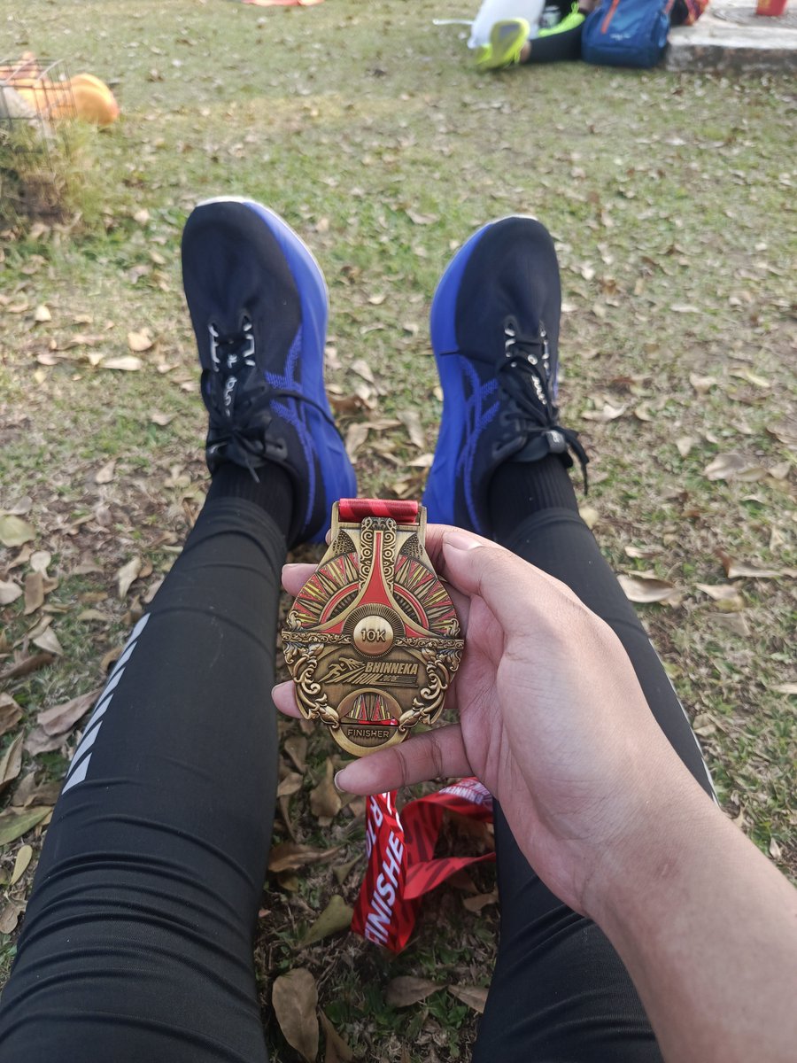 Jayaaaaz's tweet photo. Failed sub 1h because of side stitch... But PB nonetheless 🏃💨🎉 https://t.co/EqijtOM5yO
