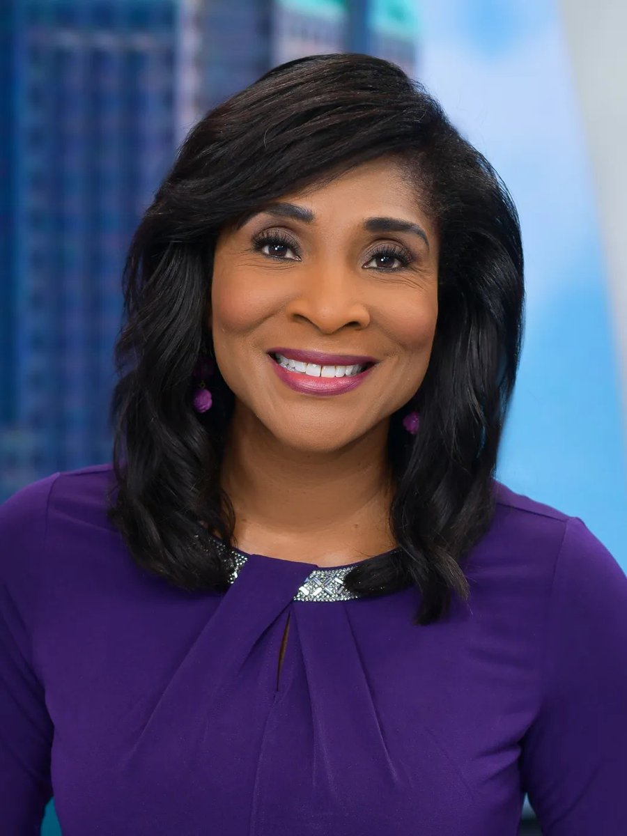 BlueberryJane's tweet photo. This lady look just like my grandmother, who passed on in 92..I can never pass up her broadcast @SWashingtonTV #STL #KTVI https://t.co/Fx8pfHbIbo