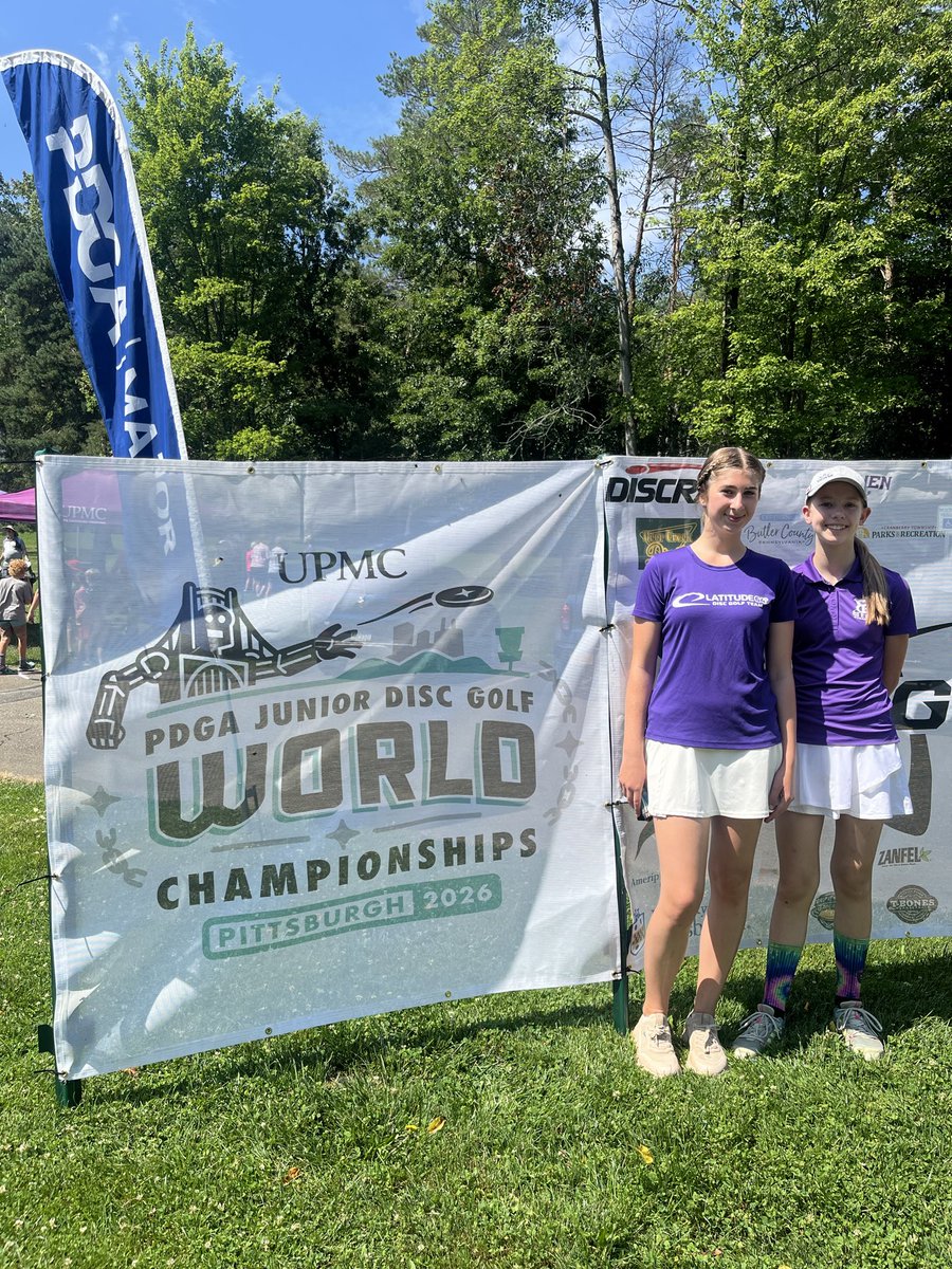 HaydenWiebusch's tweet photo. 2026 PDGA Junior Worlds Doubles
I had fun playing w/ my teammate Brooklyn today. We got behind a couple strokes on early wooded holes and made a bit of a push just couldn’t catch the other team.
#bedynamic
#discgolf
#growthesport
#kidsdiscgolf
#respecthergame
#throwpink https://t.co/F1lLN87Iwj