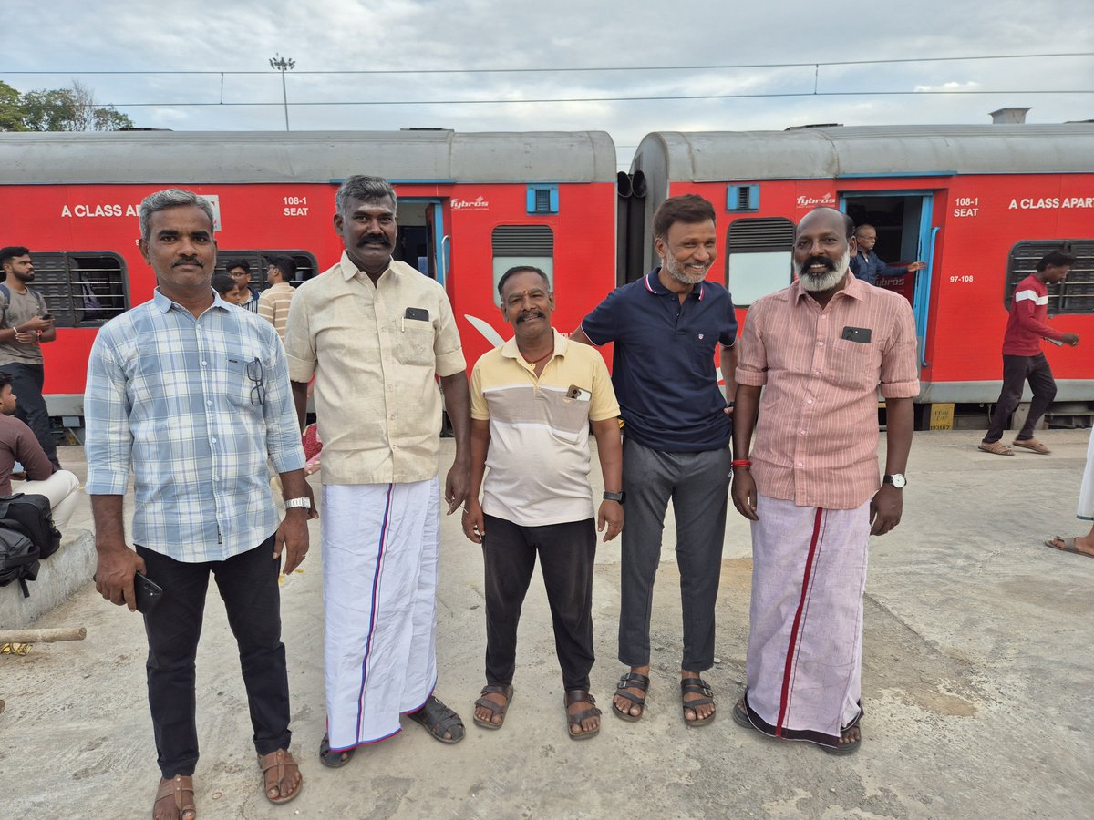 VckMuthukumar's tweet photo. #விடுதலைச்சிறுத்தைகளின் விருது வழங்கும் விழா -2026       சென்னை பயணம்  #VaigaiExpress  05.07.2026 https://t.co/yLQu7amuKq