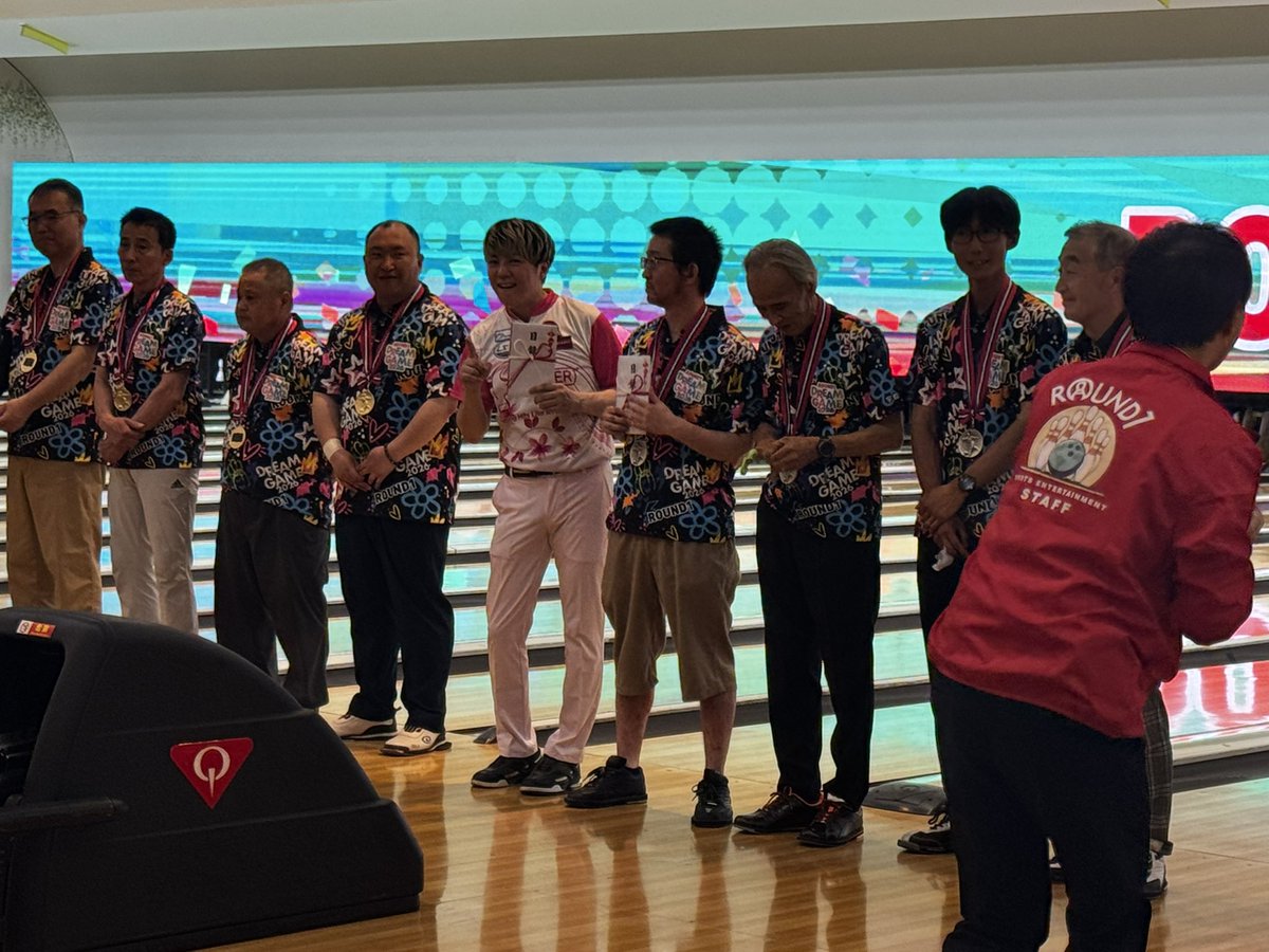 jpba_545's tweet photo. ラウンドワンドリームゲーム2026 Bシフト

左から優勝、準優勝、3位のチーム皆様
おめでとうございましたー！！
せいやプロがカメラ目線で可愛いく撮れました♡

 #ドリームゲーム 
 #ラウンドワン https://t.co/sh5hkmq3lb