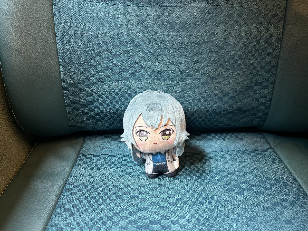 yossiFTS's tweet photo. グリーン車で山形行くよ https://t.co/4nXGXSpFML