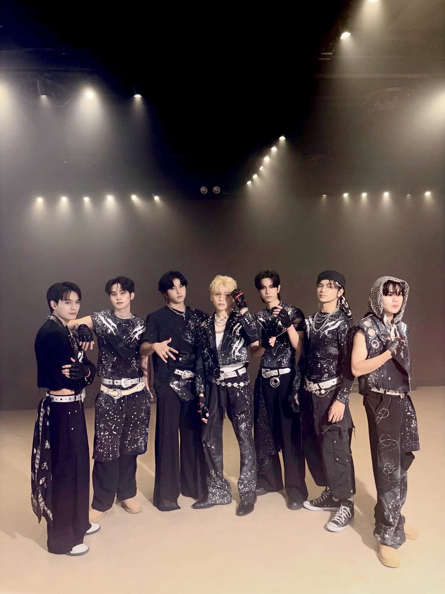 PopPlanet_'s tweet photo. HORI7ON Set to Celebrate Their 3rd Anniversary with “HORIIIWave” on July 19.

@HORI7ONofficial #HORI7ON #호라이즌 https://t.co/Y1lJpSxPeH