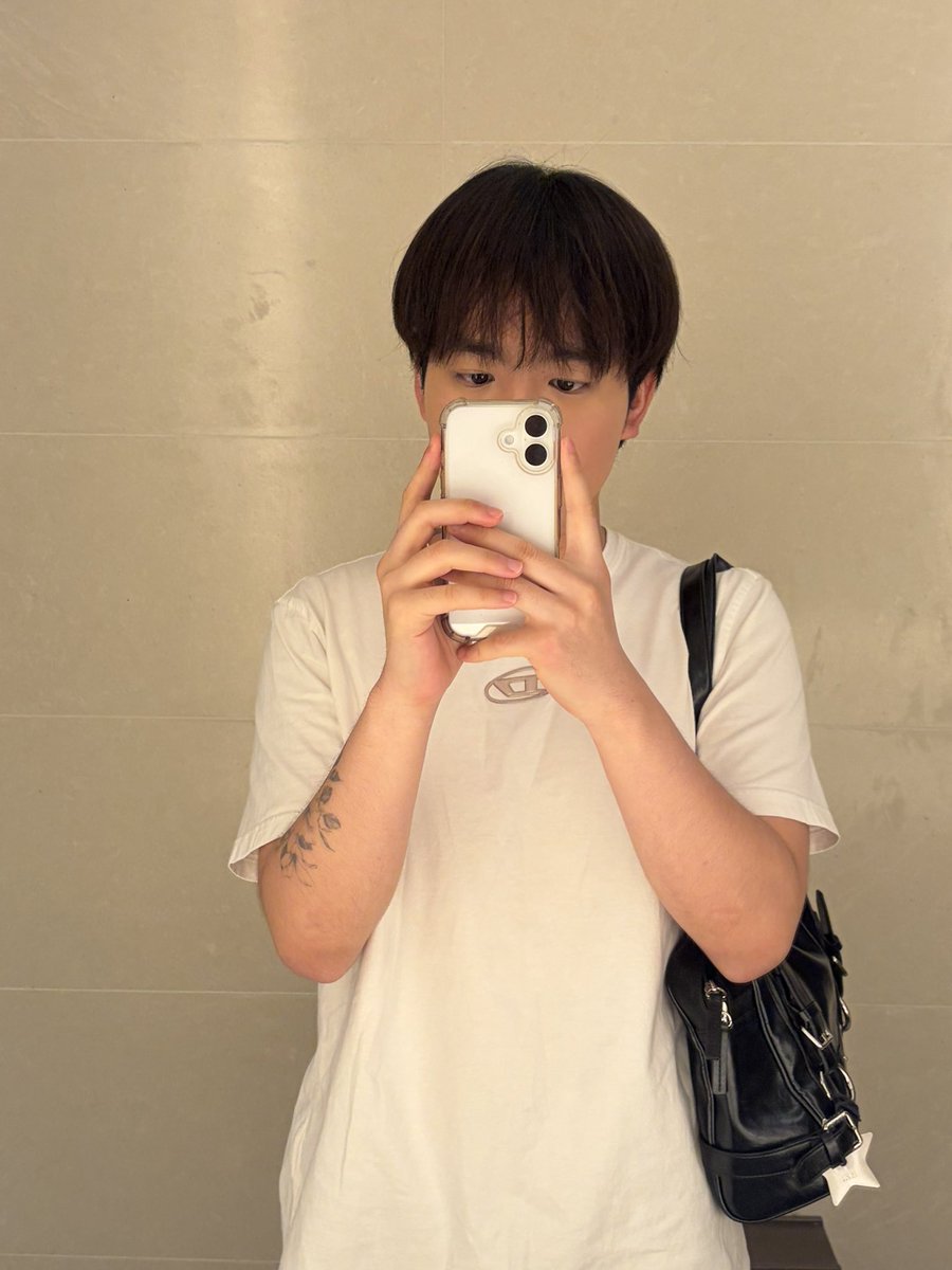 markaczs's tweet photo. 🇻🇳❤️ https://t.co/KiBTGtb9jB
