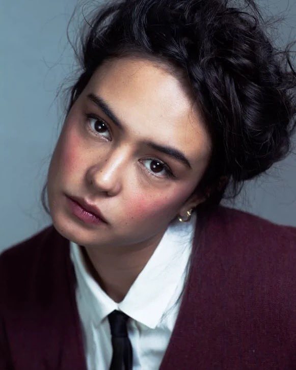 courtney eaton thinker 𓈒∘☁︎ tweet media