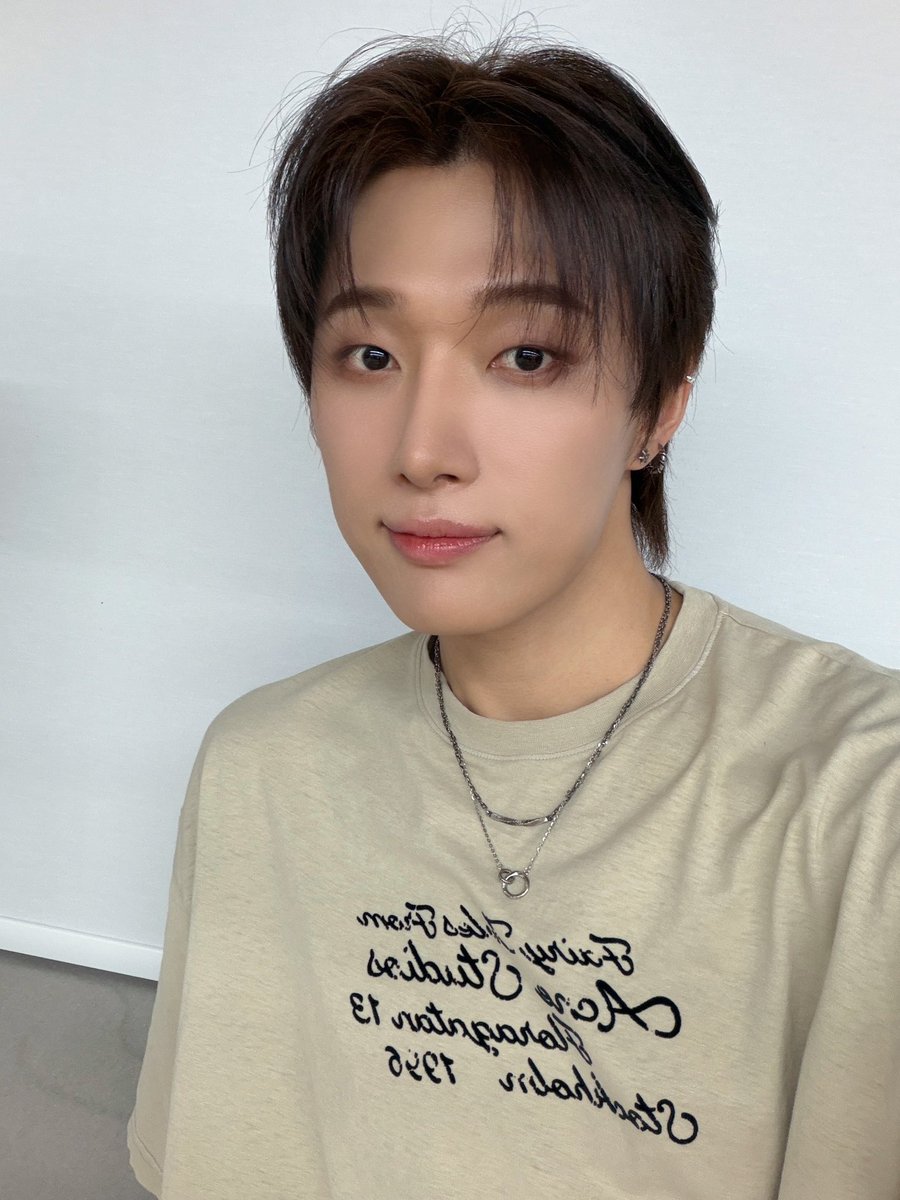 nart_nguyn's tweet photo. The day we met ( ˶o˶˶o˶) !!

#ForXSelcaDay #FXSD
#OMEGA_X #오메가엑스 
#JAEHAN #재한 https://t.co/Tbg0igLkpq