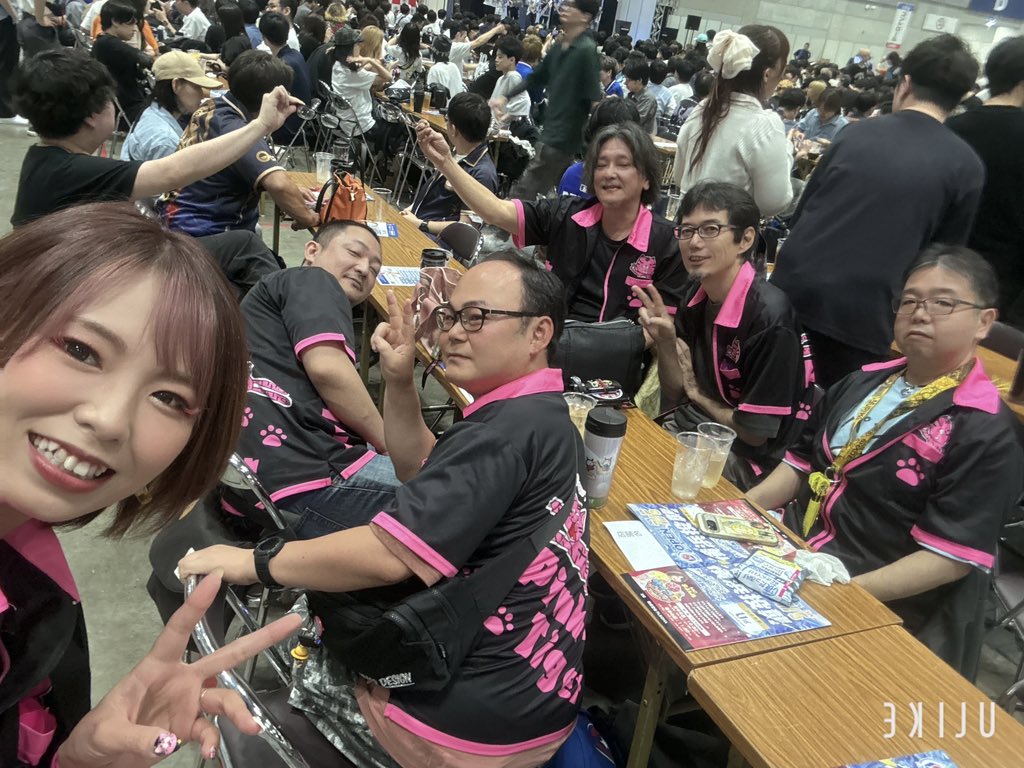 PinkTiger0605's tweet photo. おはよーございます🐔

パシフィコ横浜来てマースᐠ(*ˊ˘ˋ*)ᐟ♡

壇上目指して頑張りますので応援宜しくです(っ¯ ³¯ )-♡ https://t.co/oe0feAhR1W