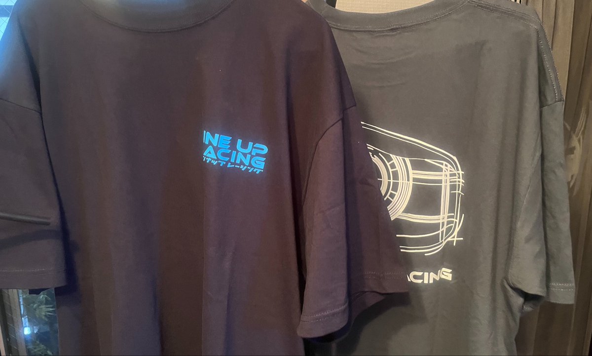teppetep's tweet photo. いまどうしてる
LINE UP  RACING Tシャツ2026
が届きまきたので試着しながら
カッコよくポーズをしています

#LINEUPRACING
#アルト #36アルト
#アルトワークスHA36S https://t.co/0q7vsILwqO