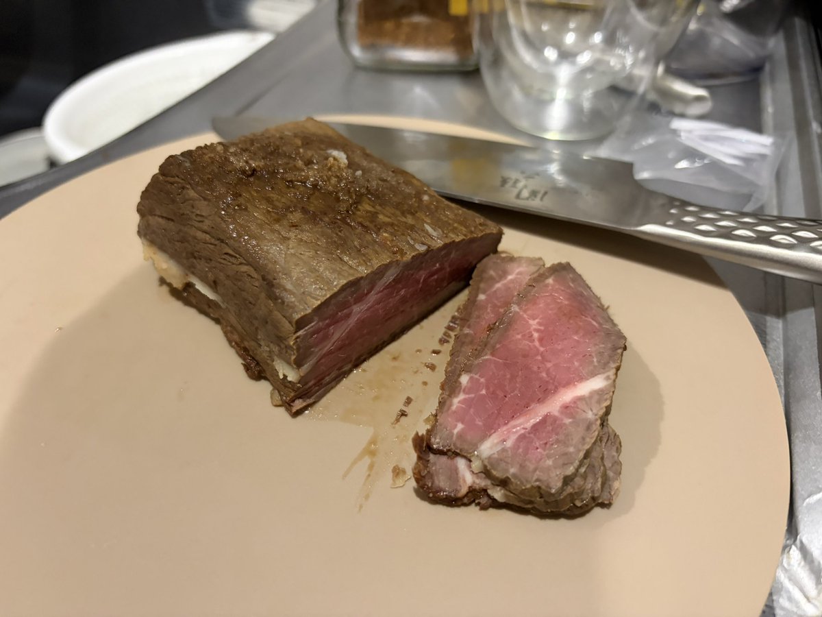cx5_EM's tweet photo. 今回もいい感じ。
ただ、放置時間が長くなるほど硬くなるな…昨日食べる予定やったけど。
食べたい前日に仕込まんとダメね… https://t.co/962dcvEIp7