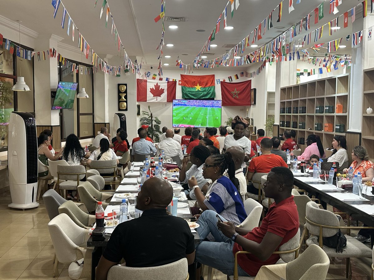 marocburkina's tweet photo. Ouagadougou, le 04/07/2026
la communauté marocaine a célébré la qualification des Lions de l’Atlas en quarts de finale de la Coupe du Monde 2026, lors d’une réception conviviale organisée par l’Ambassade du Maroc. Félicitations Dima Maghrib 🇲🇦 ! https://t.co/9SdGOPPsLW