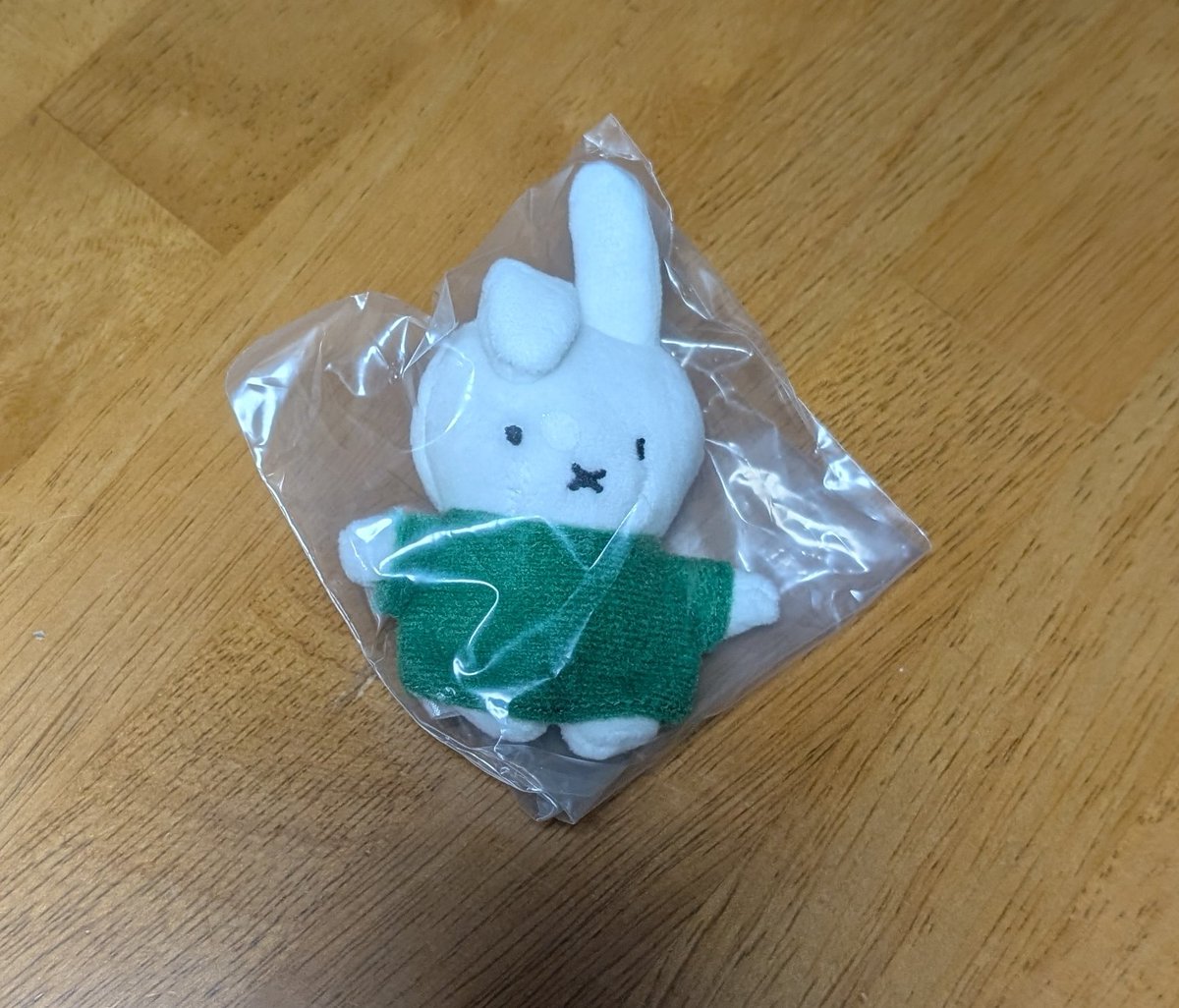 prpr0211's tweet photo. ミッフィー　miffy　プチぬいぐるみ　ガチャ　交換

【譲】
画像1：ダーン

【求】
画像2：ミッフィー

郵送交換
検索よりお気軽にお声掛けください https://t.co/3bccLeuvTD