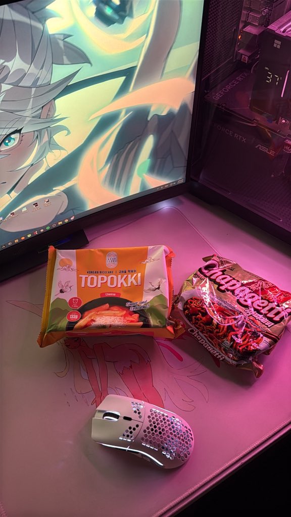 i7kti's tweet photo. Girlll dinner https://t.co/jBBCmU23hX