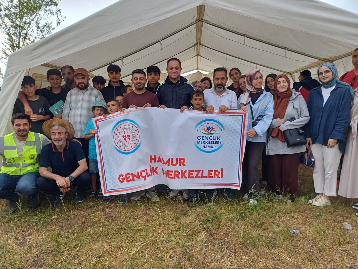 HamurGm's tweet photo. 📌Hamur Kaymakamlığı koordinesinde Türkiye Skill Enduro &amp; ATV Şampiyonası yarışlarına TRT Ağrı Parkta seyirci olduk. Organizasyonda heyecan doruktaydı . Yarışlara katılan tüm sporcularımızı tebrik ederiz. 🏁🏍️🛵🎉👏👏🎊 https://t.co/0ZEzchwO2u