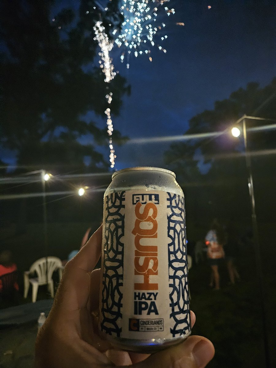 ChasesDad0729's tweet photo. @RossTuckerNFL #showmeyourbeer
#4thJuly #250YearsStrong
Happy 4th of July https://t.co/51NvEHrV2w