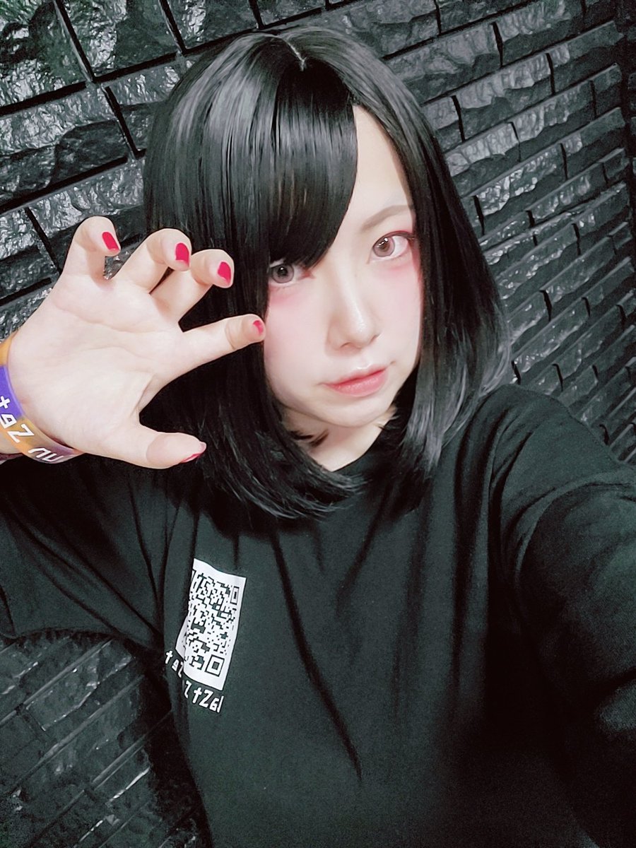 zundafriends's tweet photo. 7/4(土) 仙台ROCKATERIA
『流星の行方』

改めてましてありがとうございました！
laSt Sun SetとBubble Blossomサポートで2バンドボーカルやりました🎤🎤
昨日は終わった後｢あーライブしたな｣ってしみじみ感じたなあ

何れもバンドにとって良きボーカルで在れたなら嬉しいです https://t.co/OFiIEkslEV