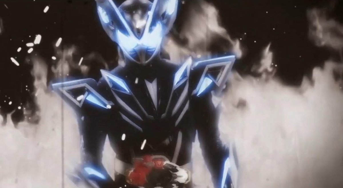 acehavi_'s tweet photo. So this is My-th looks like if using the same driver as Rid. He looks very similar to the armor worn by Rid. Then after My-th got his own driver, he finally had a different form from Rid, but still used the same RIDEGGS.
#KamenRiderMyth https://t.co/9szUGR01Ty