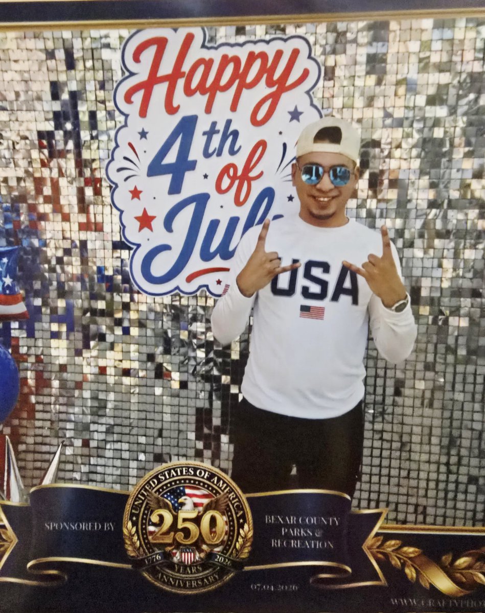 RevengOfThe4th's tweet photo. Happy 4th of July everyone! https://t.co/xqHfCOZiZY