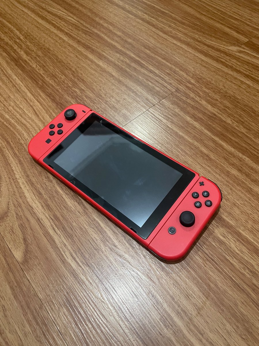 arial900's tweet photo. WTS Nintendo Switch V2 Mario Bros Edition￼
Lokasi Depok

Cod boleh daerah Jaksel

#nintendoswitchdepok #wtsdepok #wts https://t.co/AscRUdnbEr