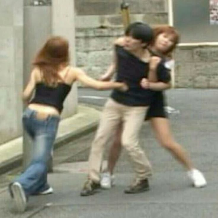 jelllyluvie's tweet photo. also this was rejected back in 2020 taemin wouldnt steal from his sisters https://t.co/B4go456nJd
