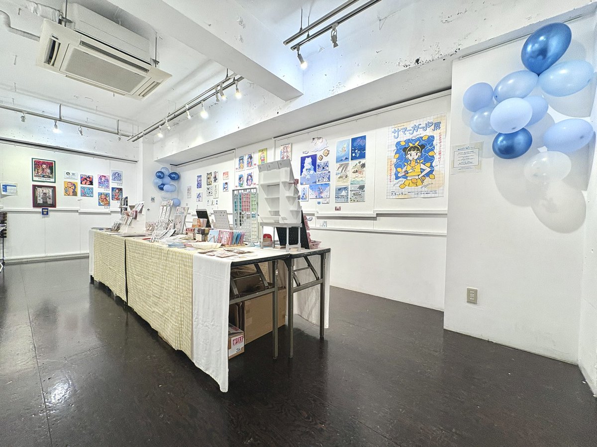 creractofficial's tweet photo. サマーガール展、3日目(最終日)開催です🍋🩵
とびきりポップで甘酸っぱい、きらめく夏の女の子たちが大集合！
キュートな作品が並ぶグループ展です🎀
ぜひお越しください♪
#サマーガール展 https://t.co/fBKGqTh7aU