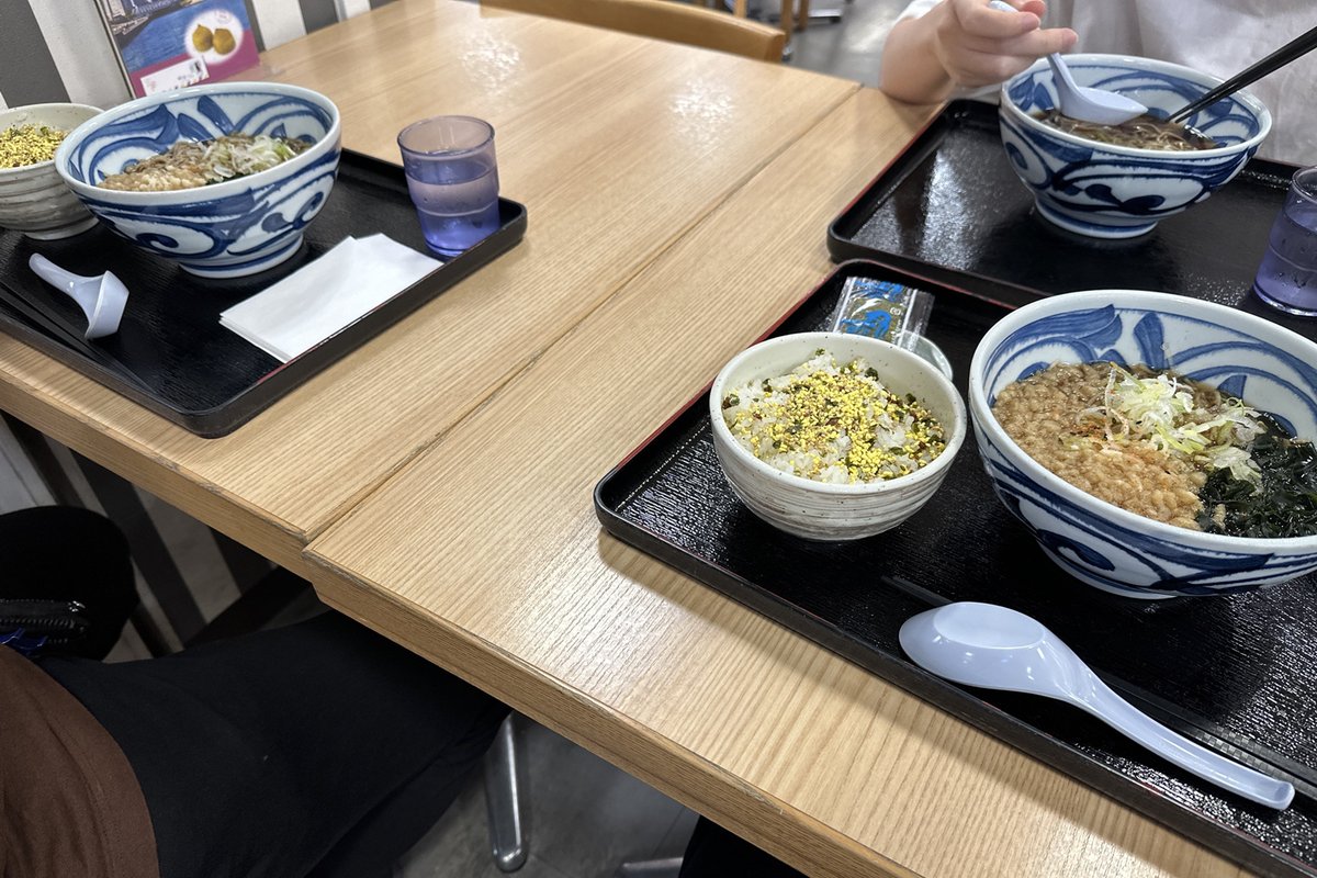 Rozen1stdoll's tweet photo. 深夜の徘徊から帰宅。語り屋して解散かと思いきや初の朝飯まで🤣

乙でした https://t.co/e3EHY90wgH