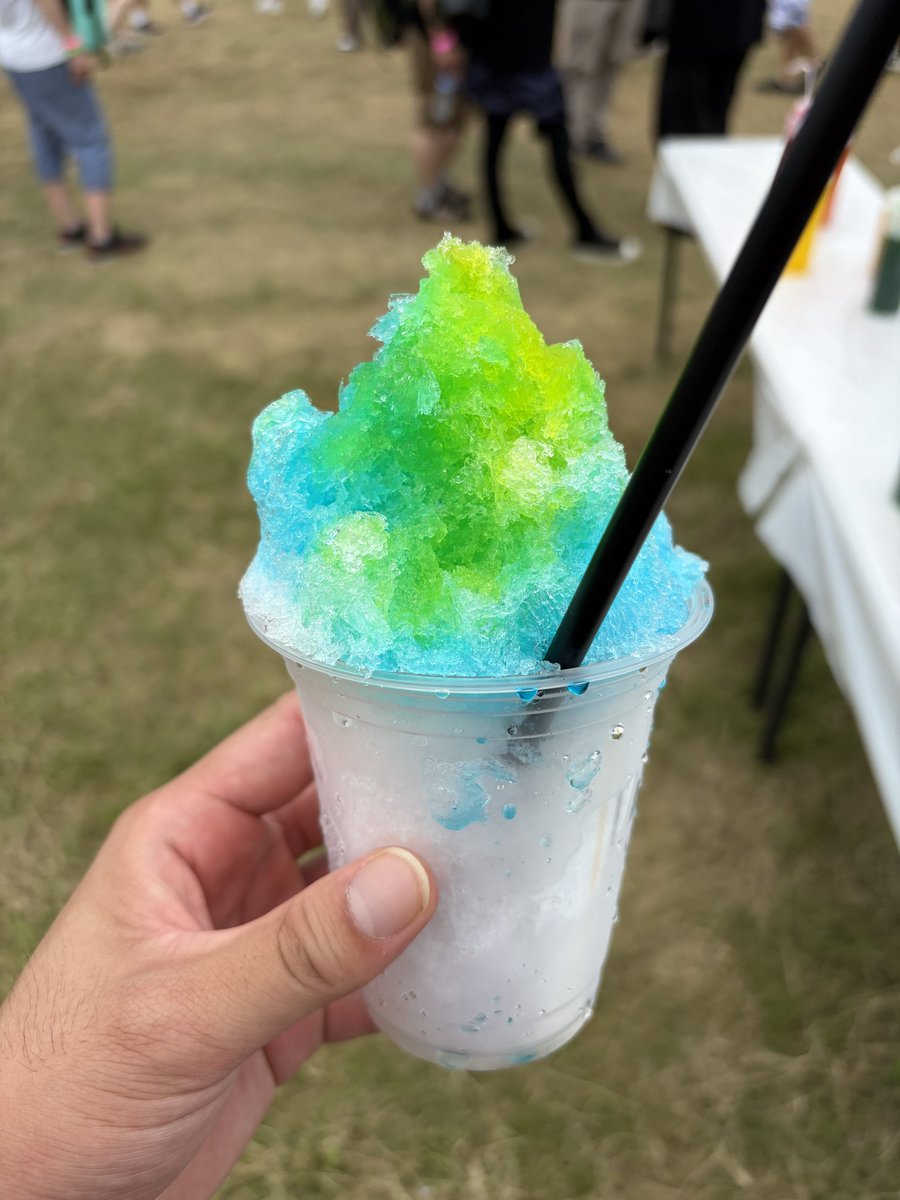 ブルーハワイ掛けすぎたちょっとレモン🍧🍋