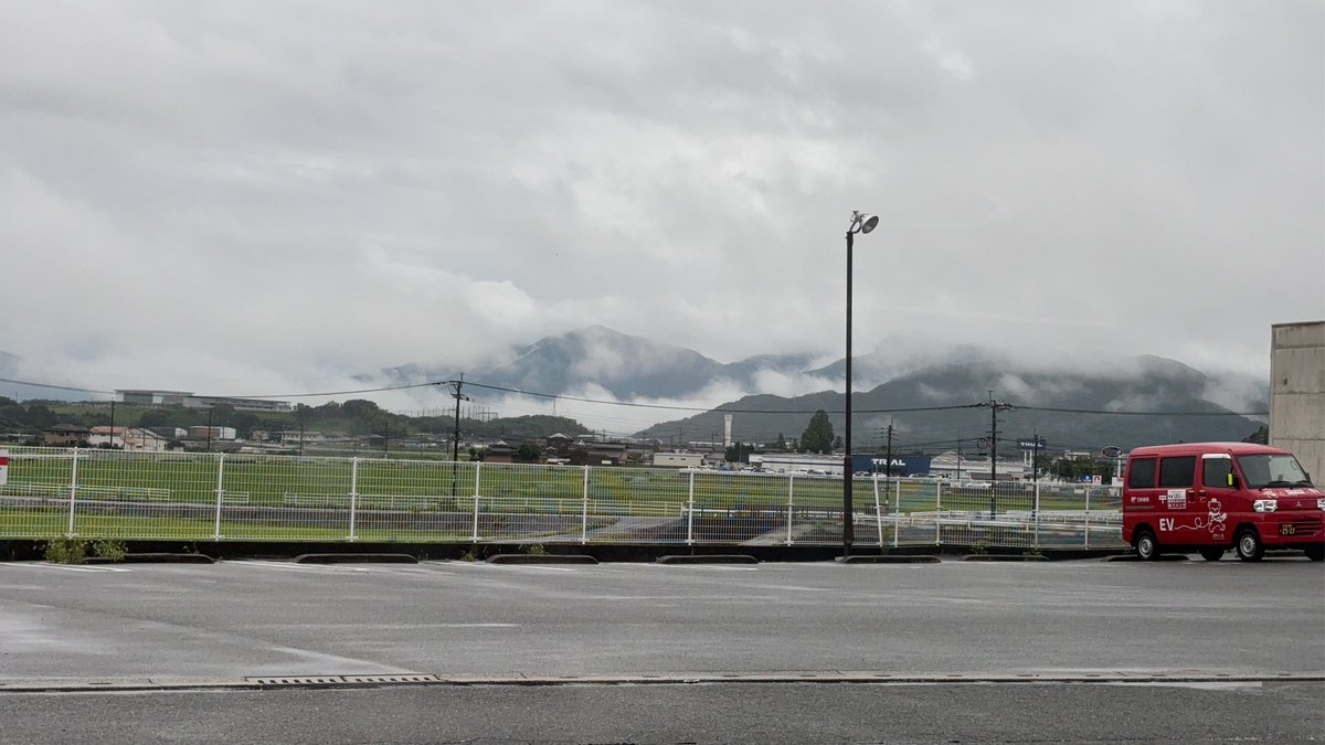 kogatti19's tweet photo. 雲ちかっ https://t.co/3O1zal9JxU