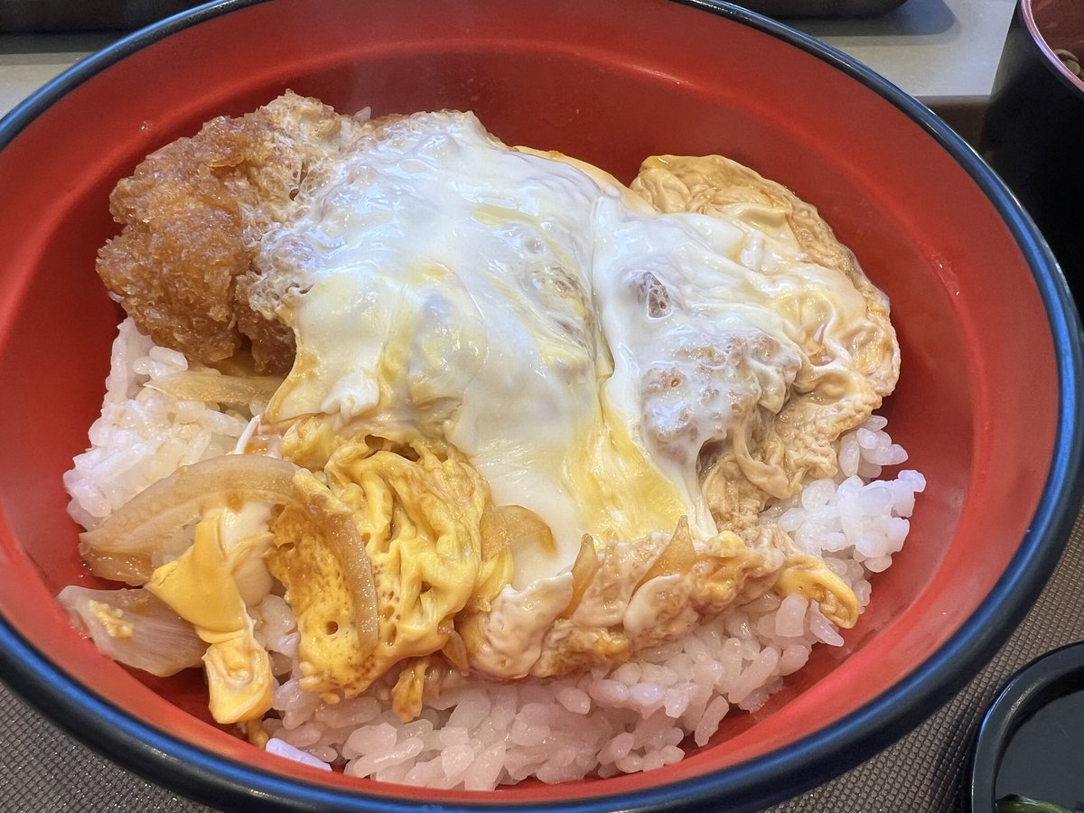 fujisobar's tweet photo. このポストを見てくれた人が...
「名代富士そば」に...
興味を持ってくれますように......... https://t.co/3PjTBlzvkI