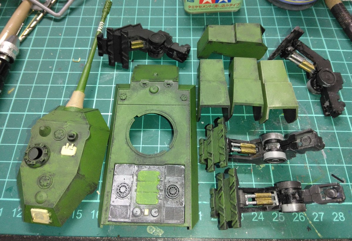 ロケットモデルズ 1 72 ドイツ 陸上巡洋艦 P 1000ラーテ シャルンホスト砲塔 1944年改装 プラモデル 47066 戦車 公式通販