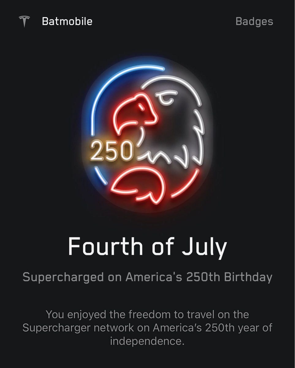 n832_'s tweet photo. Happy Independence Day @cybertruck https://t.co/A1c3EmMkCN