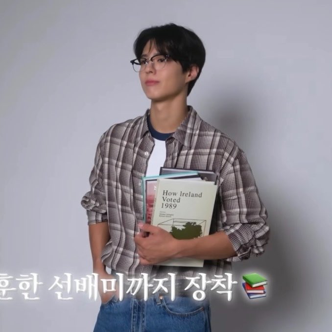 loveleegummie's tweet photo. 너무 잘생겼어요!!!!! ㅠㅠ @BOGUMMY https://t.co/lt6IFe5kgG