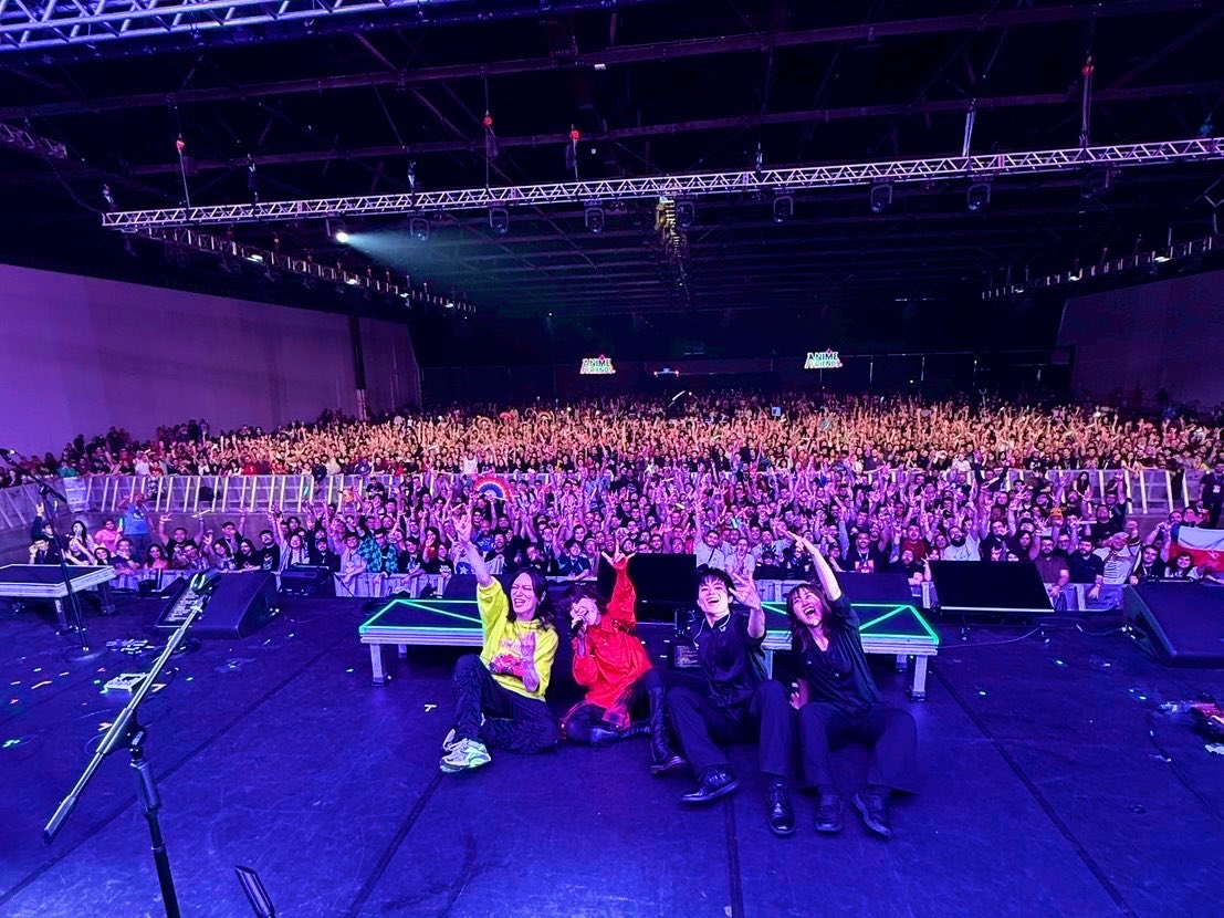 nanonano_me's tweet photo. Obrigado Brasil‼️🇧🇷❤️‍🔥

I am so happy to feel your energy and hear your voices.
Until next time, ROCK ON!!

Eu amo o Anime Friends!! https://t.co/SrckhzqFw4