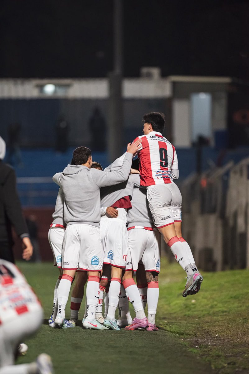cariverplateuru's tweet photo. ❤️🤍 VAMO EL RIVER.

A seguir así. https://t.co/duEjqGPTF6