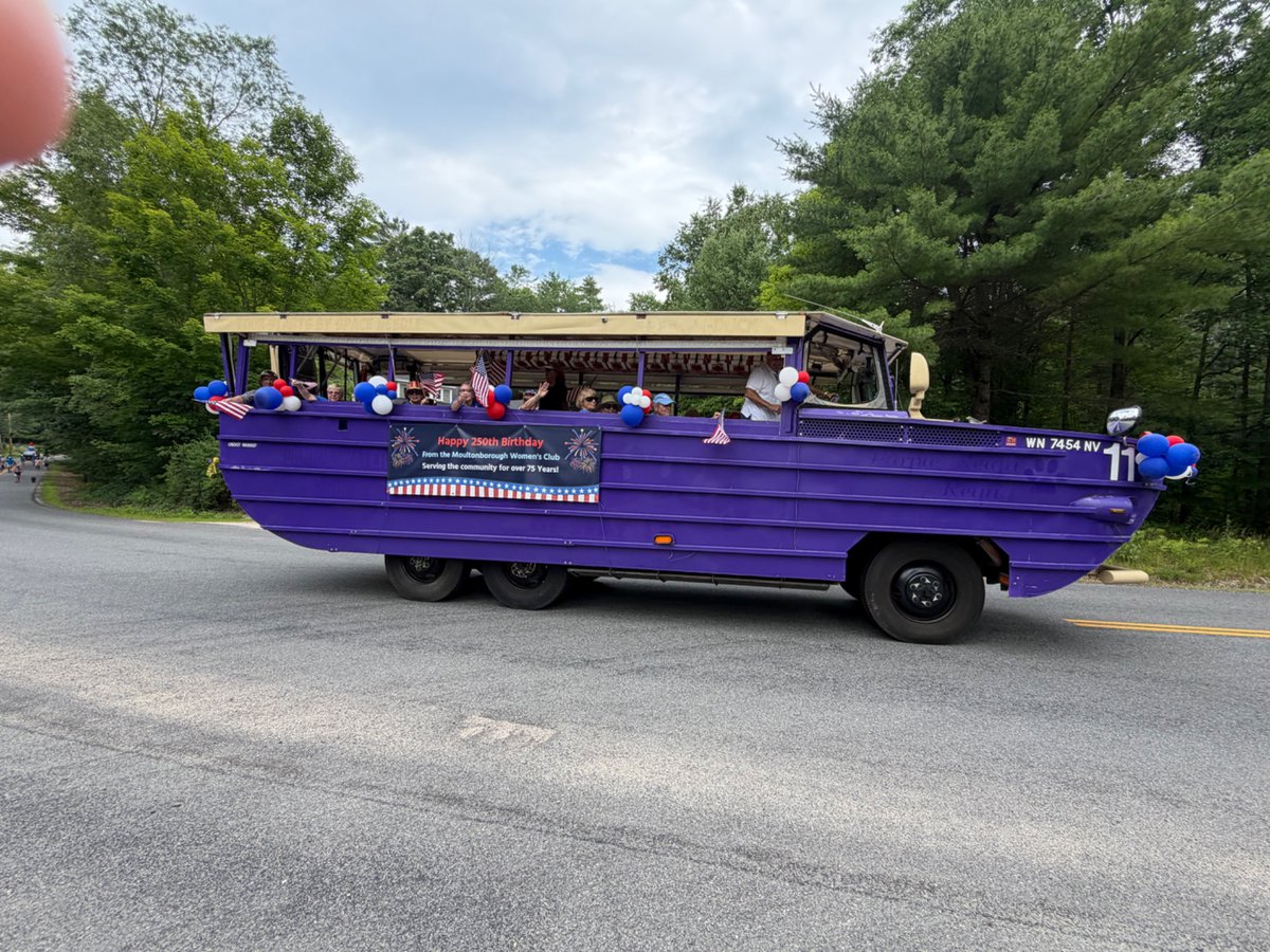 Winnie192011's tweet photo. @GregsonFamily @myWinnipesaukee Moultonborough 🇺🇸 https://t.co/yrWDBDNTX3