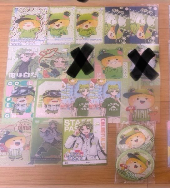 vmf8x's tweet photo. @lnr_lz 検索より失礼致します🎶
画像のもの所持しているのですがお求めのものございますでしょうか？お返事お待ちしております🙇🏻‍♀️ https://t.co/HI7ons2D4i