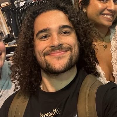 axtridmont's tweet photo. esse homem foi desenhado com carinho demais, que beldade https://t.co/gZW8GVx7Lz
