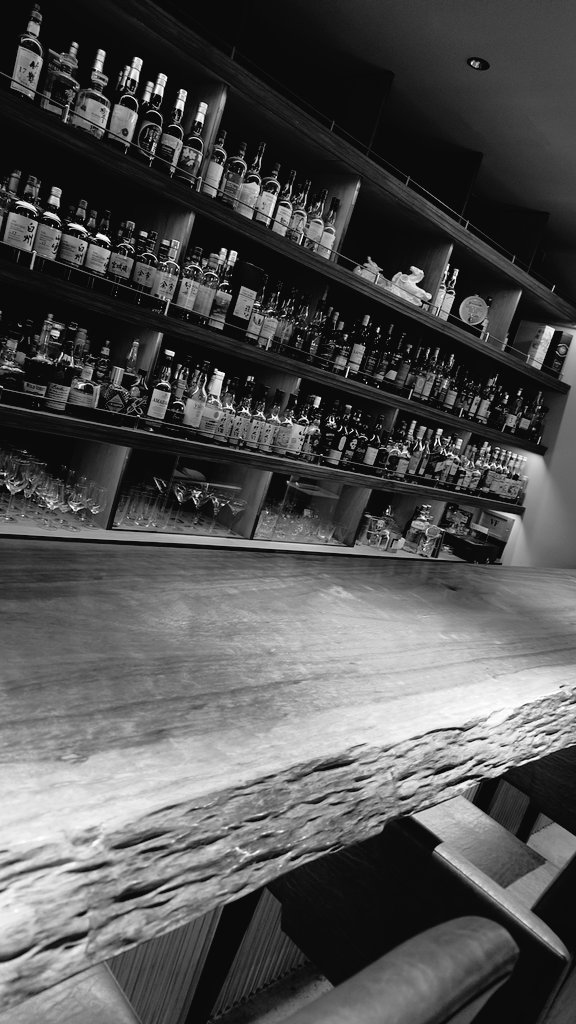 cafebardiary's tweet photo. 本日 ７月５日（日）

研修の為休業となっております

明日は １８時より営業予定です

何卒宜しくお願い致します https://t.co/KNZMc1KLxa