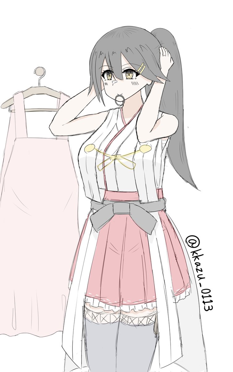 kkazu_0113's tweet photo. 「ごはんの支度しますね！」って言って髪をまとめてる榛名さん https://t.co/nATCTDmWSa