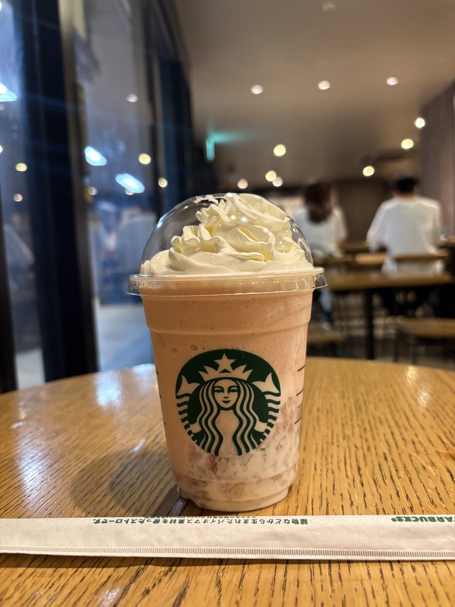 luv420jp's tweet photo. みんなおはよう🌈

ピーチアンドピーチミルクフラペチーノカスタムしてきたお🥺

ブルベミルクに変更
ホワイトモカシロップ追加
エクストラホイップ

桃のスイーツみたいでバリ美味かったよん🍑🥤✨ https://t.co/8wr22WXOkg