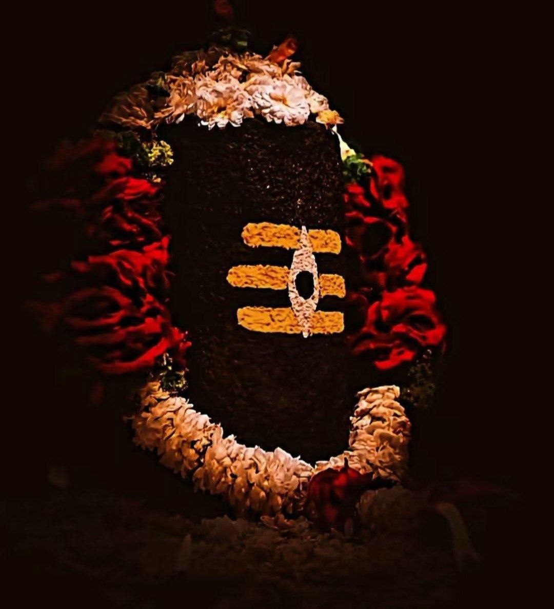 Malanggav4's tweet photo. शिव का स्मरण ही सबसे बड़ा संबल है 
हर हर महादेव ❤️ https://t.co/p7bnttKHRp