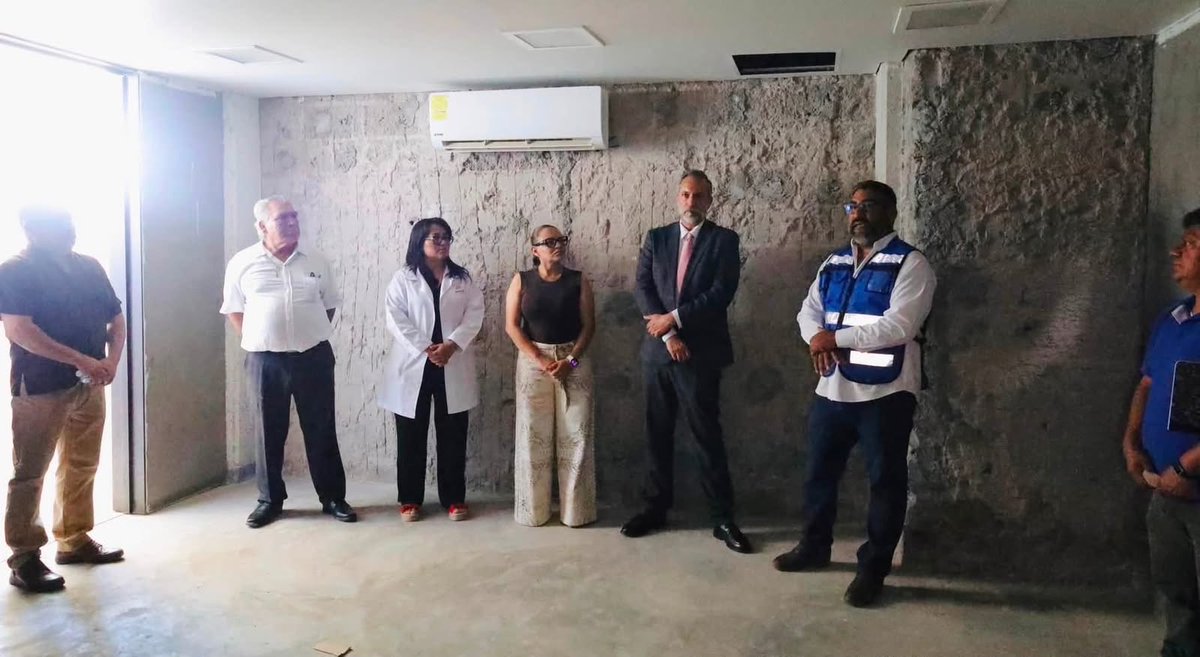 Issste_BCS's tweet photo. 🏥Como parte del seguimiento a los acuerdos impulsados por el director general, @martibatres , el subdelegado de Administración, @arturomorell , anunció acciones concretas para fortalecer la atención médica en la UMF “Loreto”. https://t.co/WnblqwXwdD