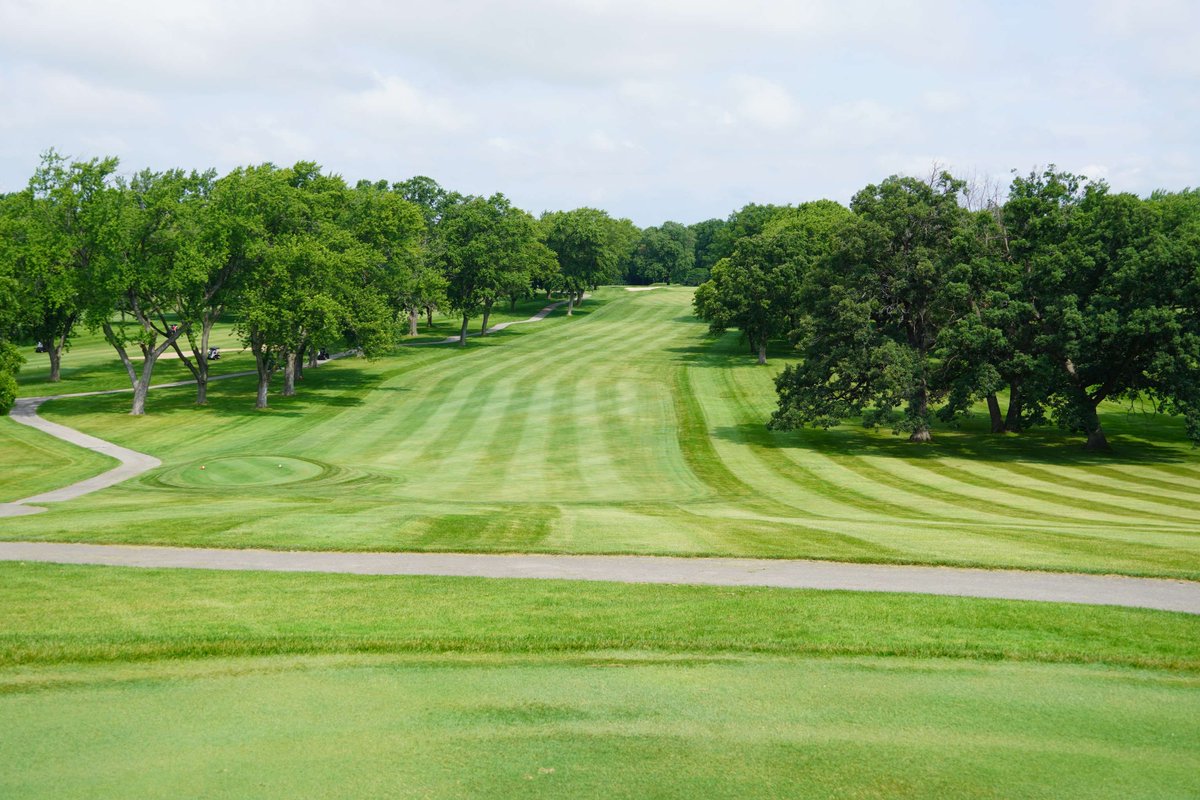 AJGAGolf's tweet photo. Rise and shine Merrill Hills☀️
The first round of the #FutureLegends is now underway! https://t.co/ncVZK2E7bf