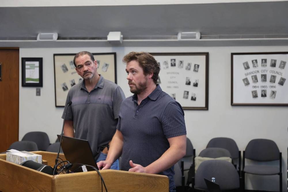 thebrandonsun's tweet photo. The City of Brandon has declared a state of local emergency as officials prepare for forecasted flooding along the Assiniboine and Shellmouth river basins and continued increases in river levels. https://t.co/pvXzdyEv1k #bdnmb https://t.co/nkT0JQI7Vi