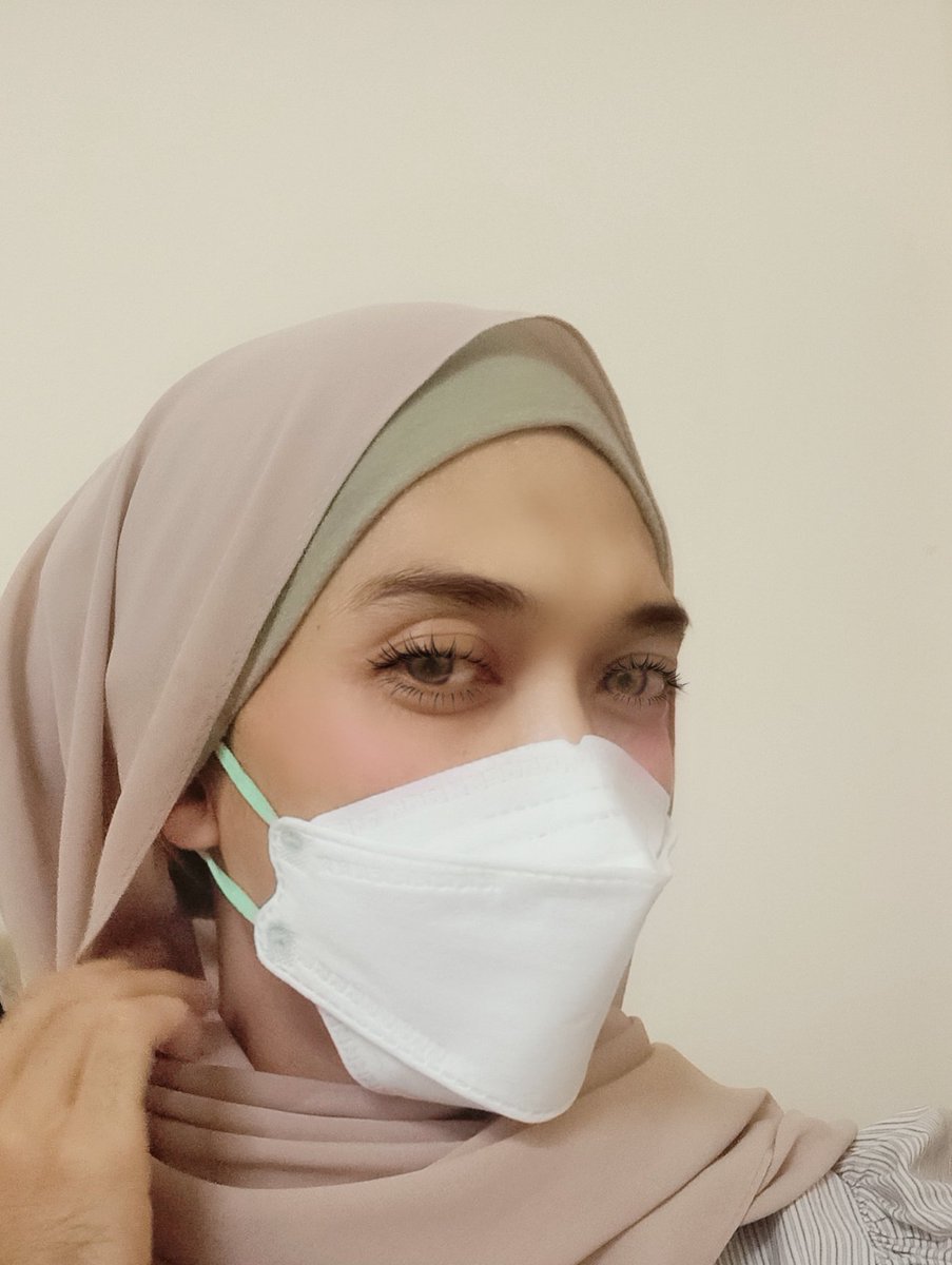 hcbp_69's tweet photo. Hye..my 1st cd posting 😅

#cder #cdermalay #hijabcder https://t.co/aS5Zkz6Zn5