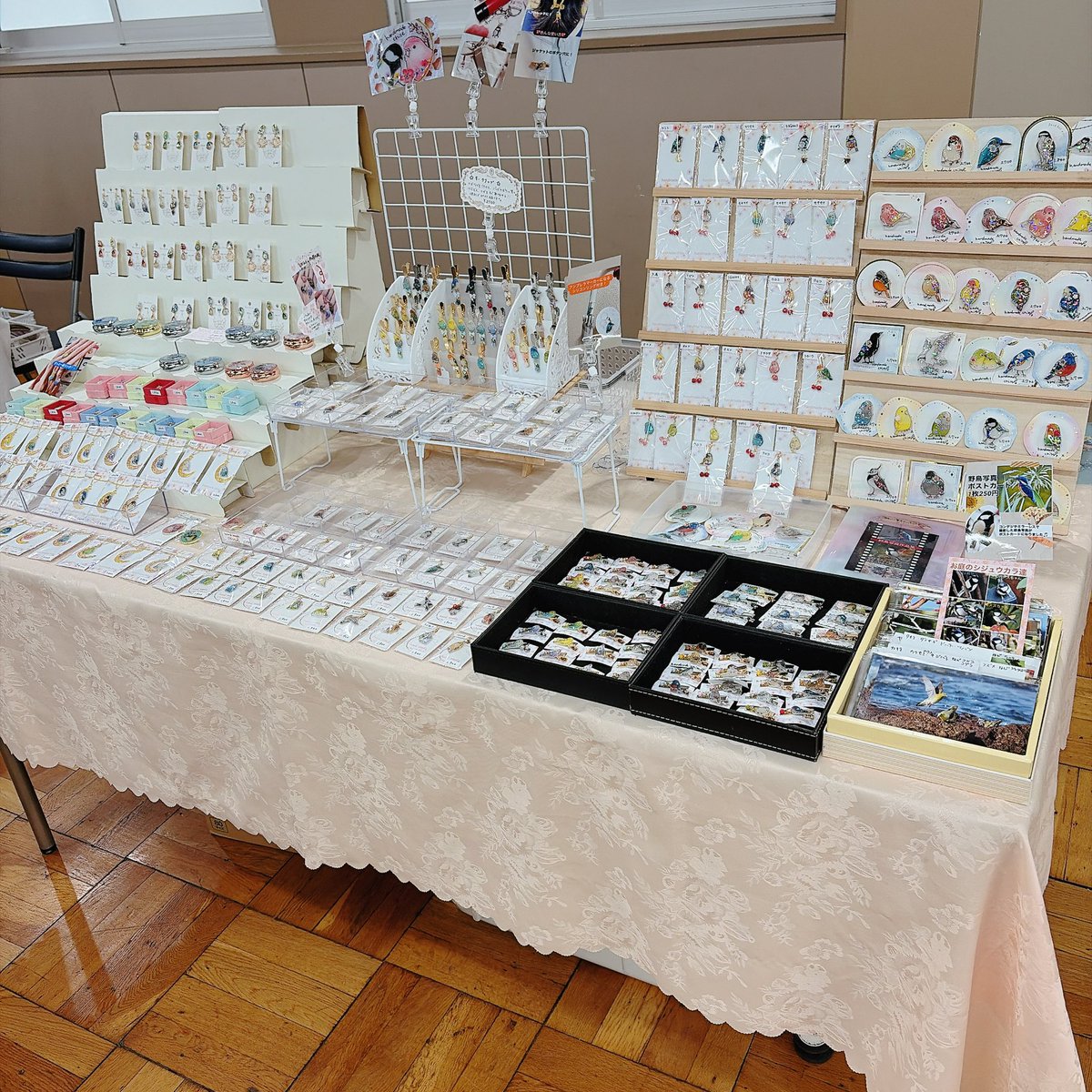 ぱすた引っ越し予定千円ハンドメイド 鳥フェス浅草 2日目オープンしております！✨ 15:00までとなっており